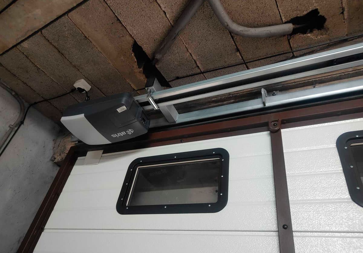 Técnico de instalaciones eléctricas y automáticas en O Barco de Valdeorras